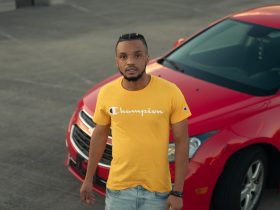 AaronEli Releases Captivating New Single, "Tell Me" AaronEli